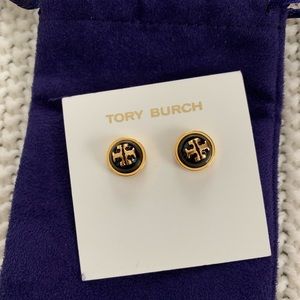 NEW ❤️Tory Burch Black Enamel Logo Stud Earrings
